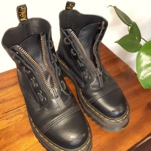 Womens Dr. Martens Sinclair Platform Boot 